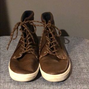 Old Navy Boy’s shoes